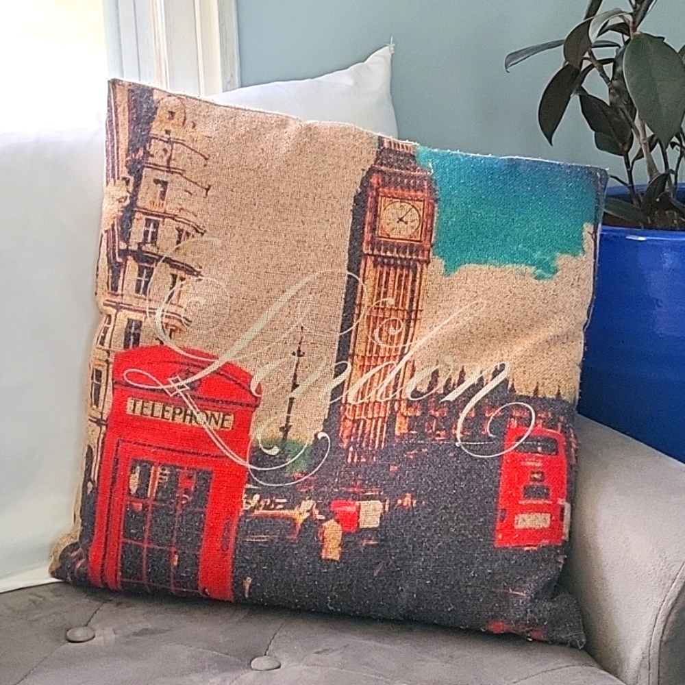 LONDON Throw Pillow